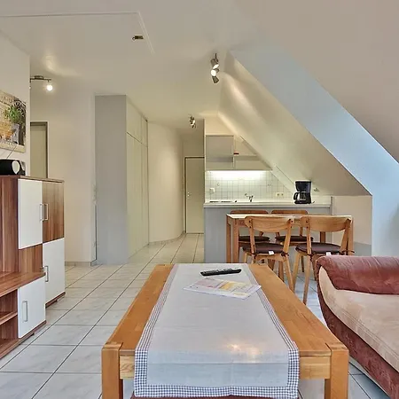 Am Rosenhain 7 Am Rosenhain 7 6 アパート *